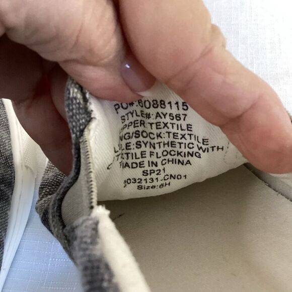 J Crew Women’s Canvas slip on Camo Chunky Sneakers Size 6.5 - Picture 7 of 10